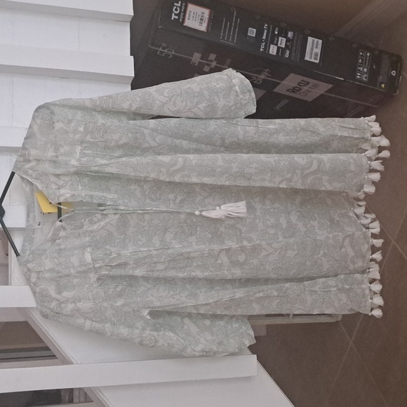 Roller Rabbit Serafena Floral Tunic Sz M NWT pale green Excellent - Picture 12 of 12